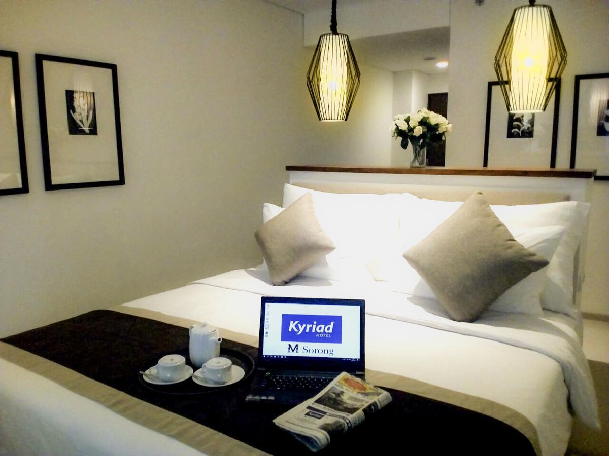 M Hotel Sorong Kültér fotó