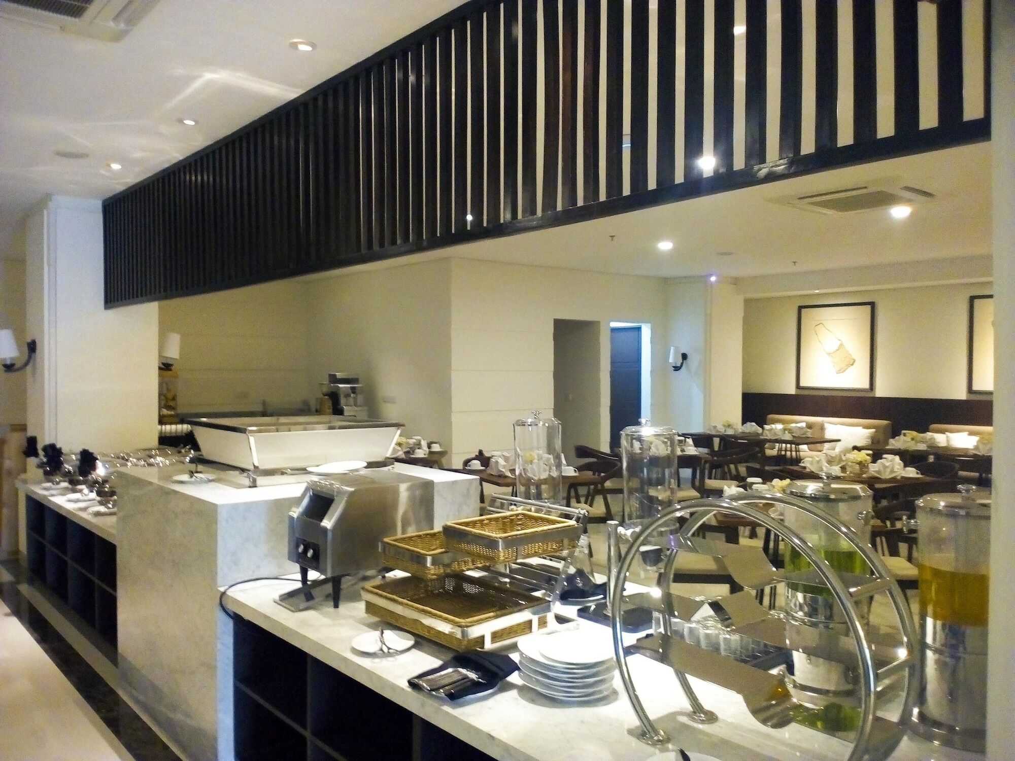 M Hotel Sorong Kültér fotó