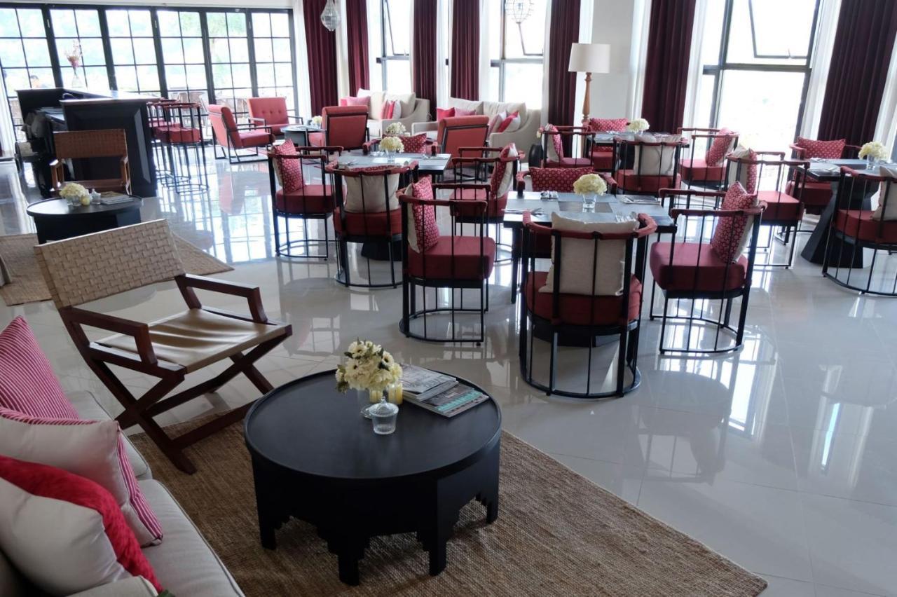 M Hotel Sorong Kültér fotó